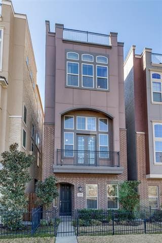 Foto del edificio - 1348 Arch Pl