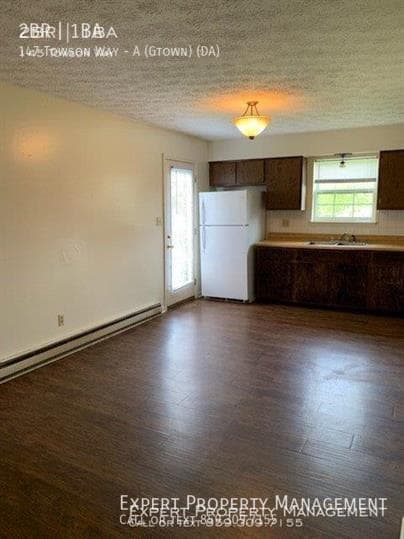 Building Photo - 147 Towson Way