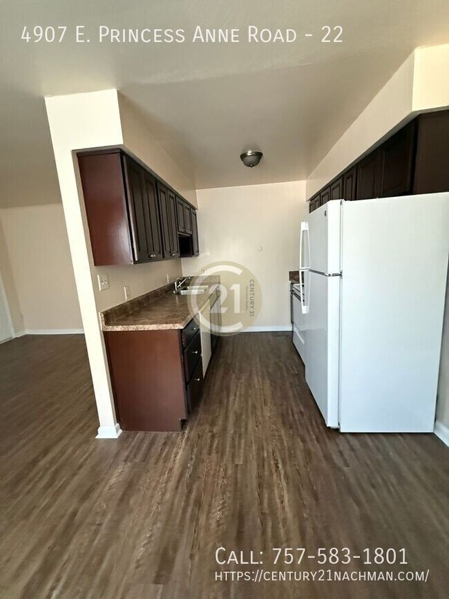 Building Photo - 4907 E Princess Anne Rd