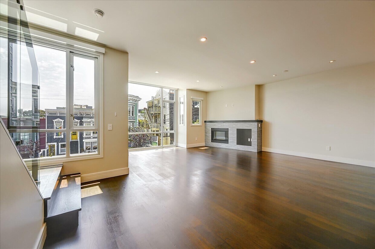 Foto principal - 170 Clipper St