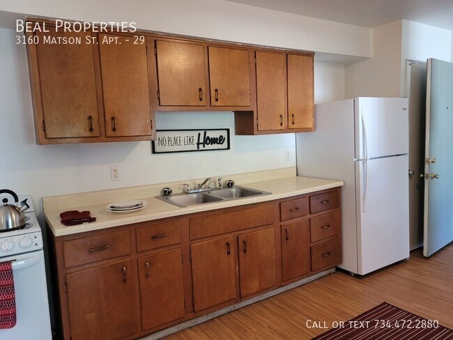 Building Photo - 3160 Matson St