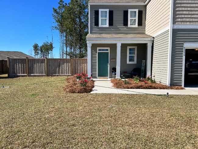 Building Photo - 5336 Black Oak Ct