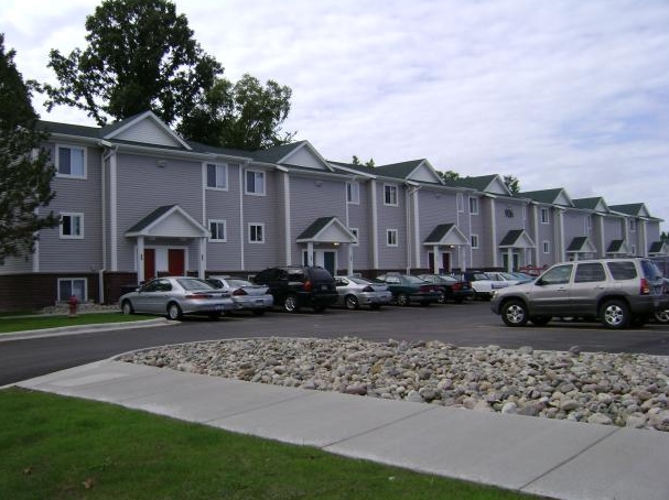 Primary Photo - Polo Village Apartments