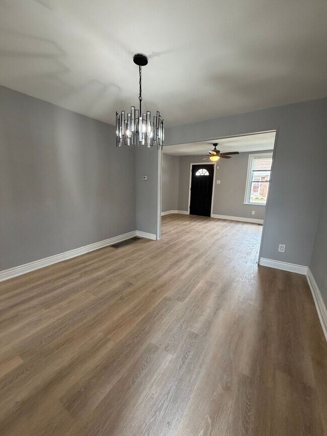 Foto del edificio - 152 Fern St