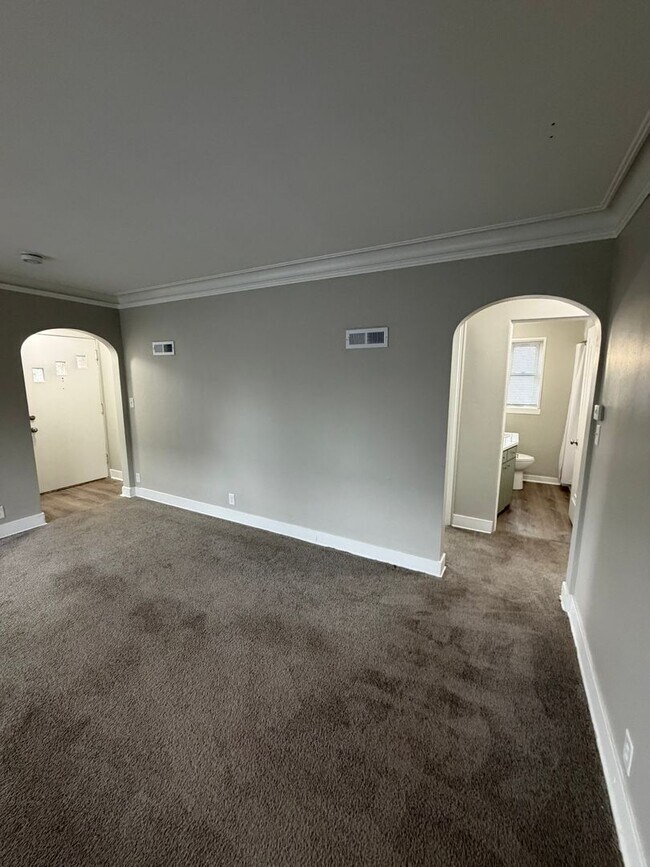 Foto del edificio - 1913 Stirling Ave