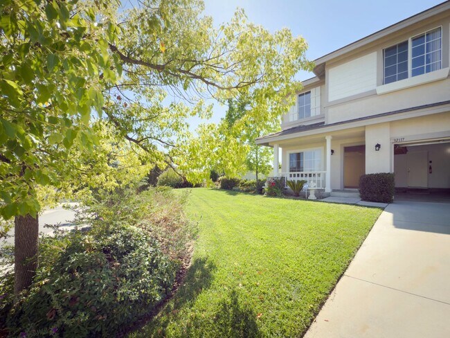 Foto del edificio - RARE 6 BEDROOM HOME FOR RENT IN OPTIMUM LO...
