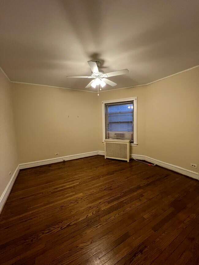 Foto del edificio - 6354 N Paulina St