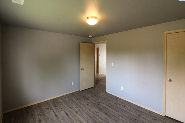 Foto del edificio - 4 Bed/2.5 Bath House in West Pasco