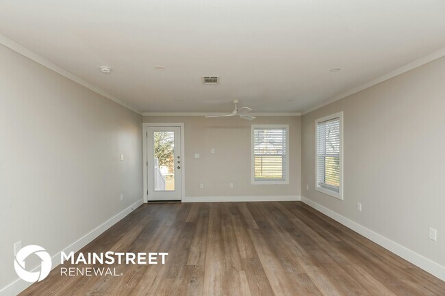 Foto del edificio - 2120 Belzise Terrace