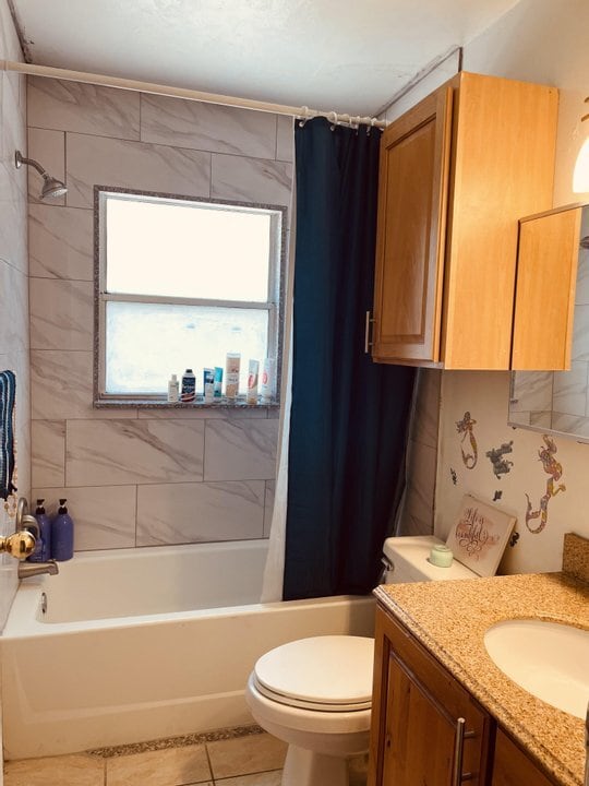 Photo - 728 Logan Ave S Apartment