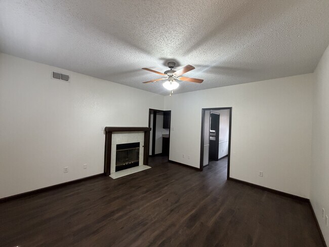 Foto del edificio - 2114 92nd St