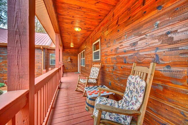 Foto del edificio - 329 Arrowood Pointe