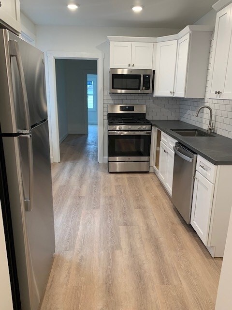 Foto principal - 254 E Ross St