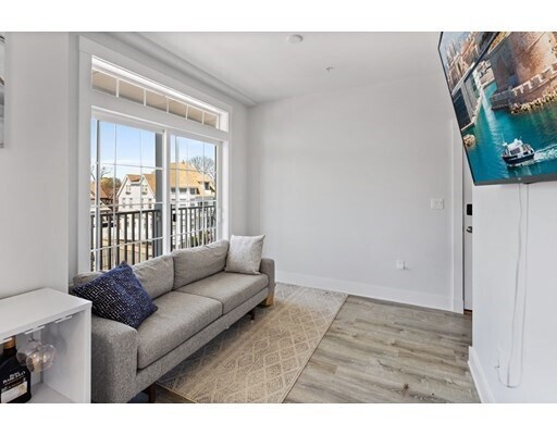 Building Photo - 176 Humboldt Ave