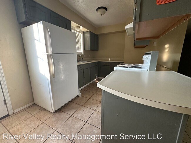 Foto del edificio - 3 br, 2 bath House - 608 Shadow Drive