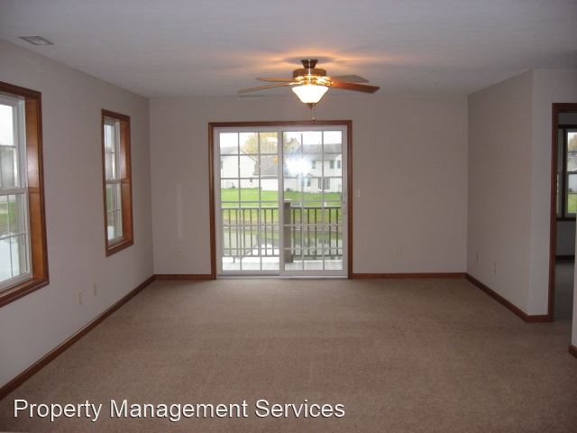 Building Photo - 3 br, 2 bath House - 146 Tulip Blvd.