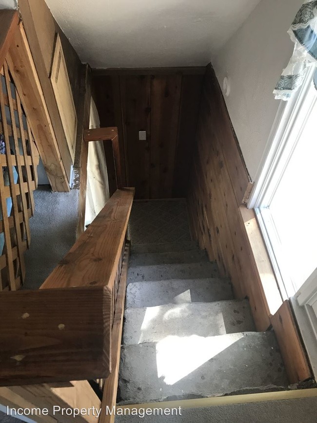 Building Photo - 10632 Juniper Dr