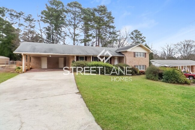 Building Photo - REDUCED- Now offering first full month free!!