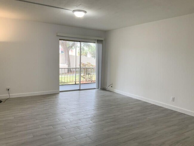 Foto del edificio - 606 NW 13th St