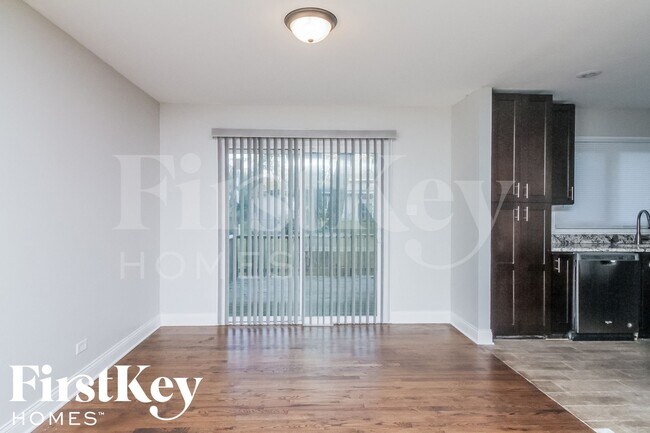 Foto del edificio - 1332 Jamie Ln