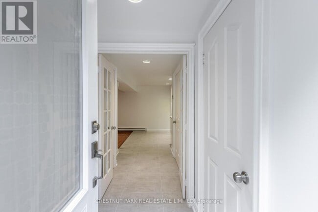 Building Photo - 34A Foxbar Rd