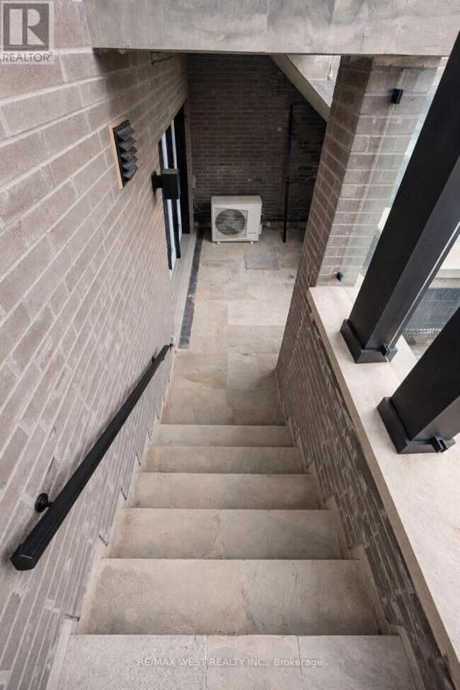 Photo du bâtiment - 93 Hatherley Rd