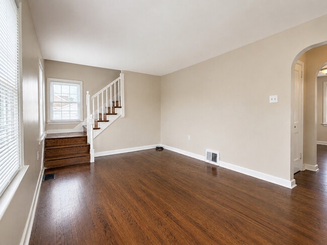 Building Photo - 430 Brimmer Ave