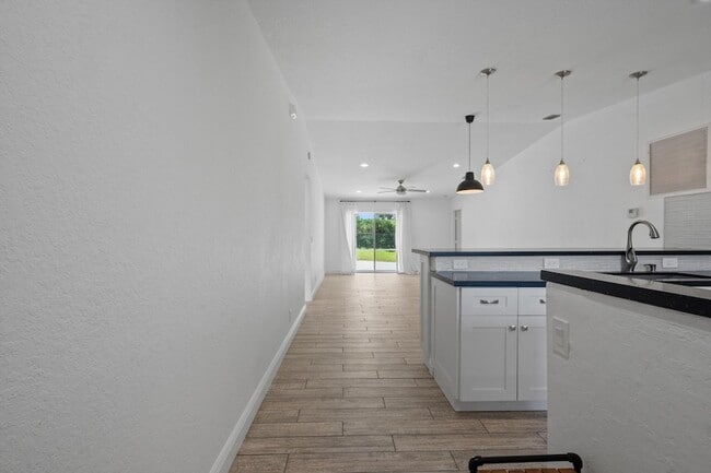 Photo - 3800 Miramontes Circle Unit House