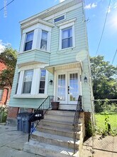 Building Photo - 202 Morton Ave