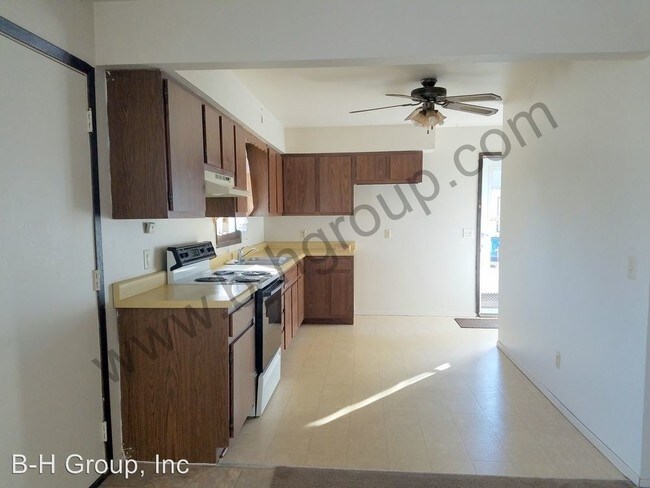 Building Photo - 1786 Milldrum St