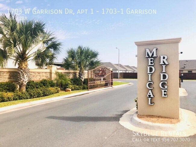 Foto del edificio - 1703 W Garrison Dr
