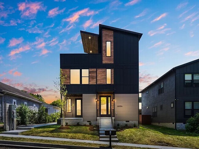 Foto del edificio - 2409 Booker St