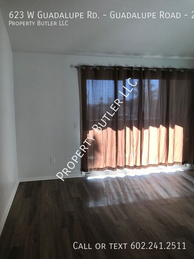 Foto del edificio - 623 W Guadalupe Rd