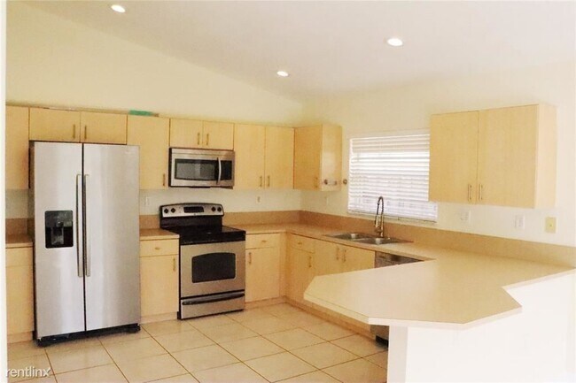 Foto del edificio - 3 br, 2 bath House - 23725 SW 108th Pl