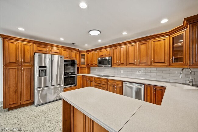 Building Photo - 175 Bahia Via