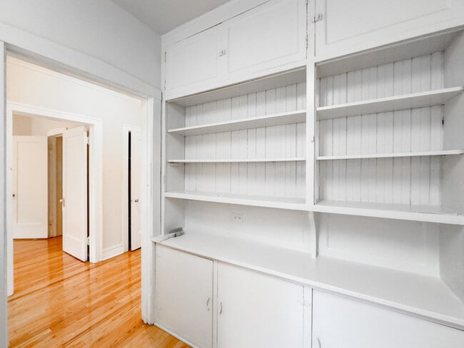 Foto del edificio - 1320 Oak Ave