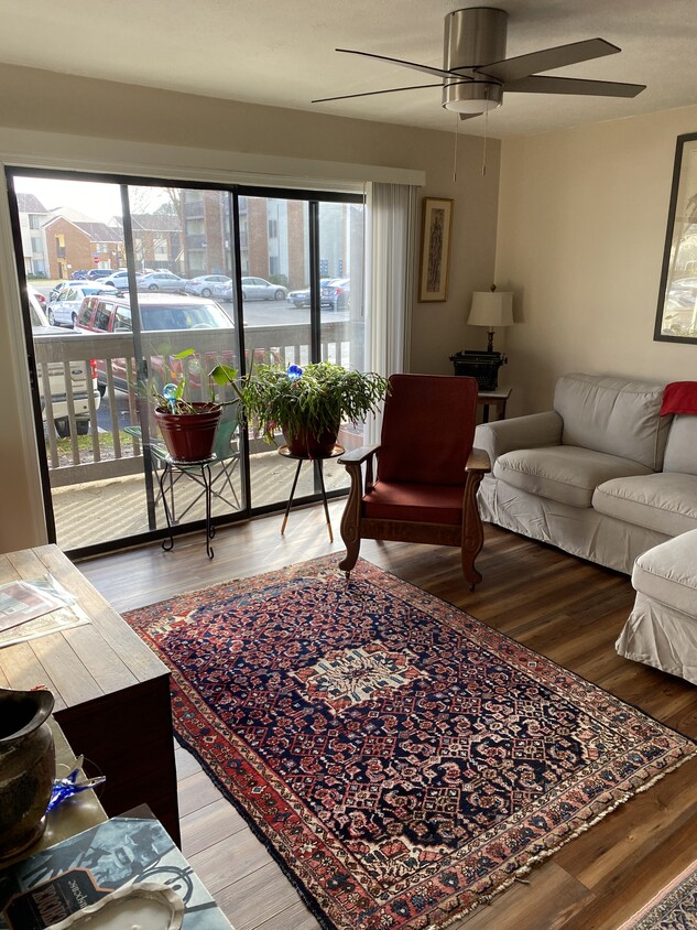 Living Room - 103 Haverford Ct