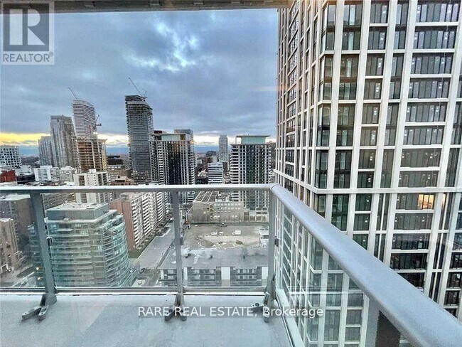 Photo du bâtiment - 195 Redpath Ave