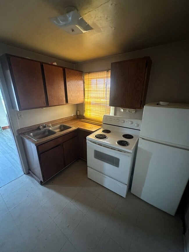 Foto del edificio - 941 Sheridan St