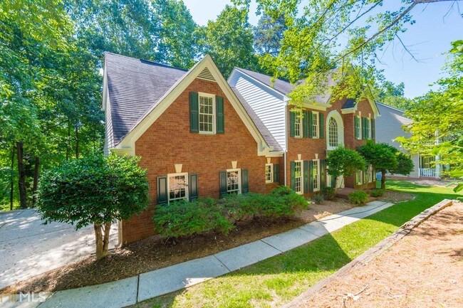 Building Photo - 2180 Habersham Trce