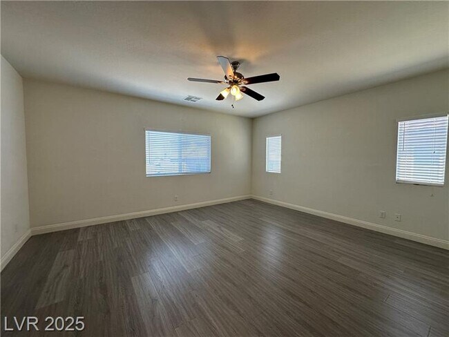 Building Photo - 7726 Pyrenees Park Dr