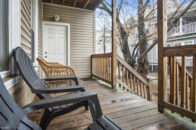 Building Photo - 2 br, 1.5 bath Condo - 21 Aldrich St