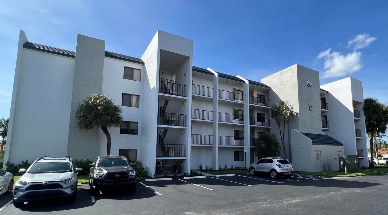 1605 US1 Unit C104, Jupiter, FL 33477 Condo for Rent in Jupiter, FL