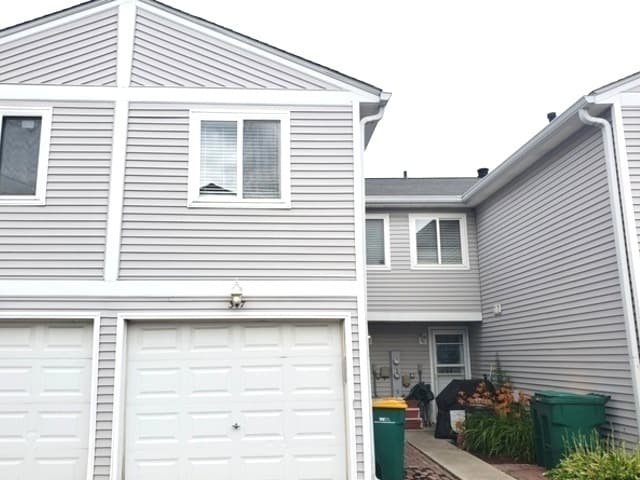 Building Photo - 347 Meadow Green Ln
