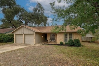 Building Photo - 11707 Running Fox Trail