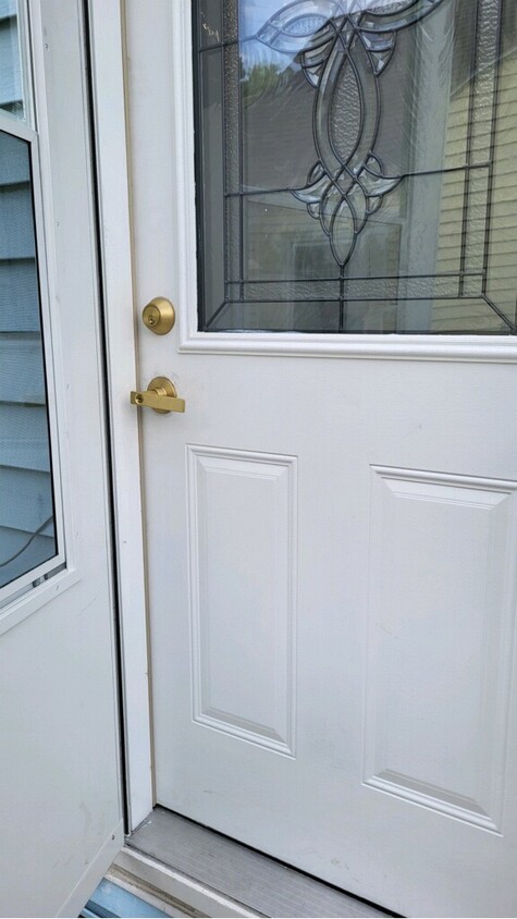 Primary Photo - 1629 Kingston Rd