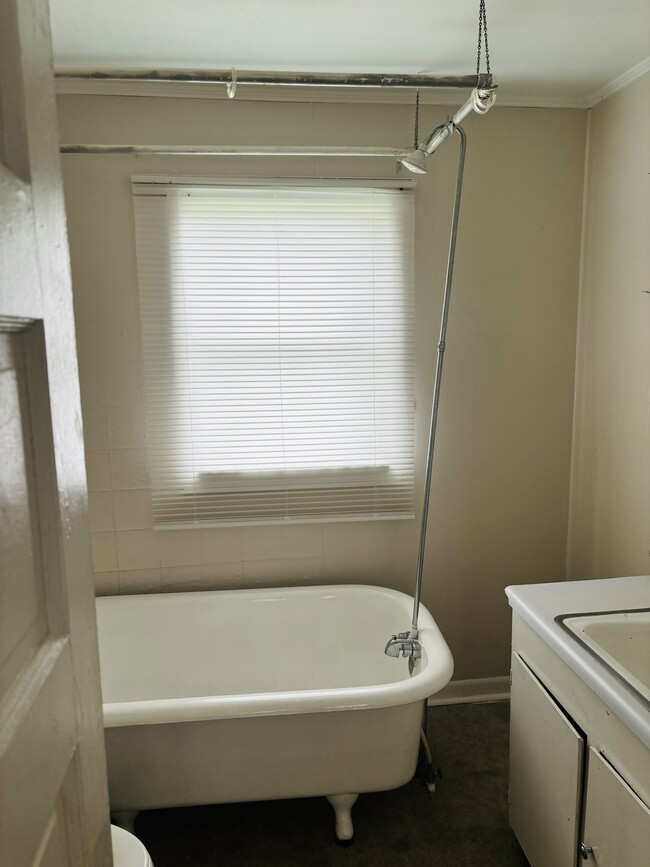 Foto del edificio - 208 Surrey St