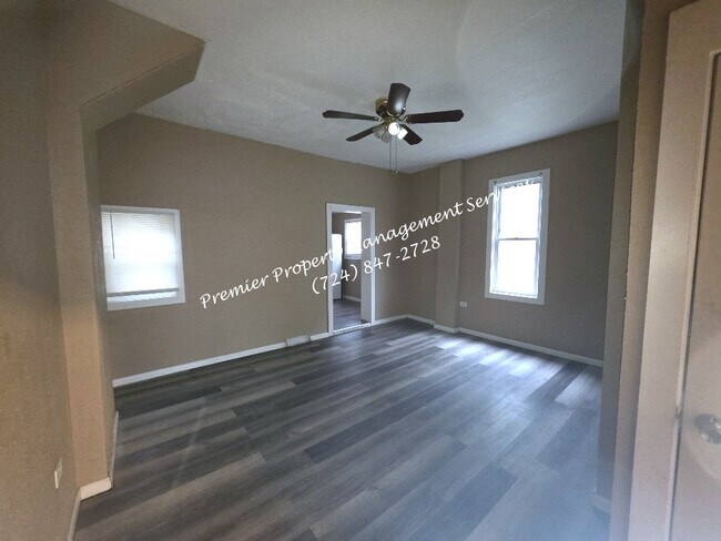 Foto del edificio - 1802 3rd Ave