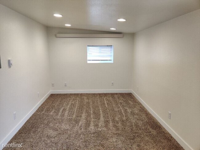 Building Photo - 1 br, 1 bath House - 2311 Morrie Ave