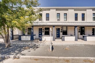 Building Photo - 1723 E 35th Ave